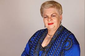 Revelan herencia de Paquita la del Barrio