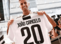 Joao Cancelo protagoniza incidente con pasajero en un vuelo comercial