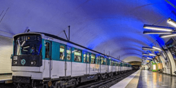 Ataques con cuchillo en el Metro de París dejan tres mujeres heridas