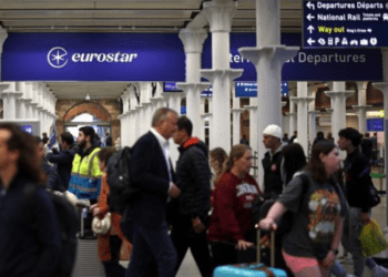 Falla técnica en el Eurotúnel paraliza rutas clave en Europa