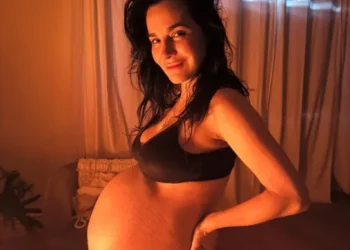 Martha Higareda hizo ritual en el nacimiento de sus gemelas