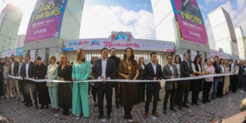 Inaugura Gobernadora la Feria Estatal de León 2026 con el Viernes de la Gente