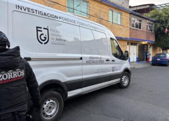 Muere agresor armado en Iztapalapa tras operativo; policías liberan a madre y menores