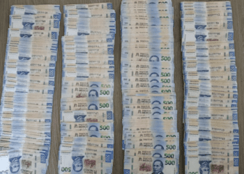 Lo encañonan en Iztacalco y le quitan 200 mil pesos; capturan a cuatro implicados