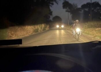 En redes señalan a presuntos motociclistas que habrían seguido a Lidya Valdivia