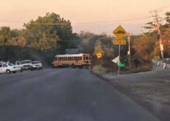 Estallan bloqueos en Tierra Caliente tras la detención de “El Bótox”