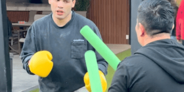 Reaparición de Julio César Chávez Jr. en redes desata cuestionamientos