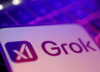 Grok restringe imágenes tras escándalo por desnudos falsos