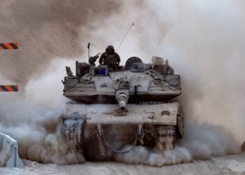 ¡LIMPIEZA ÉTNICA EN JERUSALÉN! Israel lanza “ofensiva de desalojos” contra palestinos: “Es nuestro sueño sionista”, presumen colonos