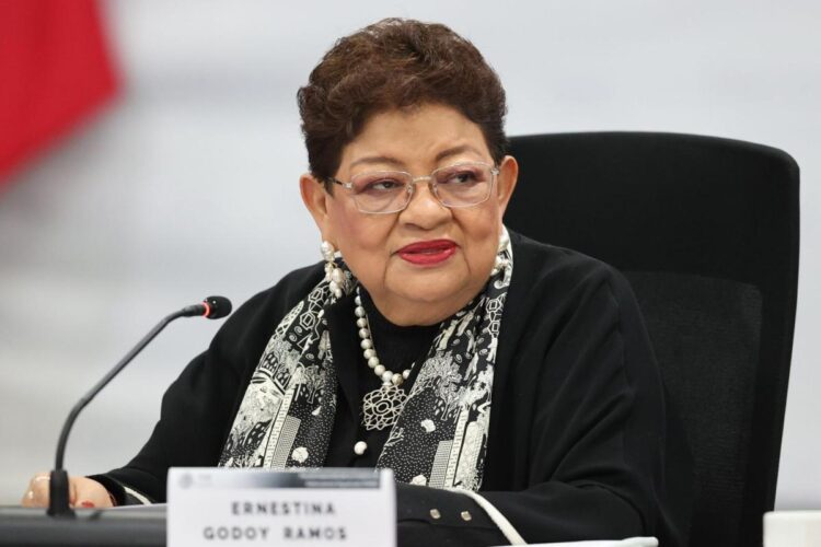 Ernestina Godoy llama a cerrar filas contra la extorsión en encuentro nacional de fiscalías