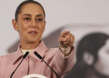 Sheinbaum pide a Estados Unidos retirar sanciones por apoyo energético a Cuba