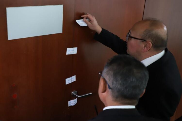 Senado suspende temporalmente servicio de salón de belleza mientras revisa uso de espacios