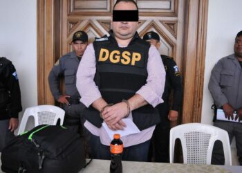 Imponen nueva medida cautelar a Javier Duarte por presunto desvío de recursos