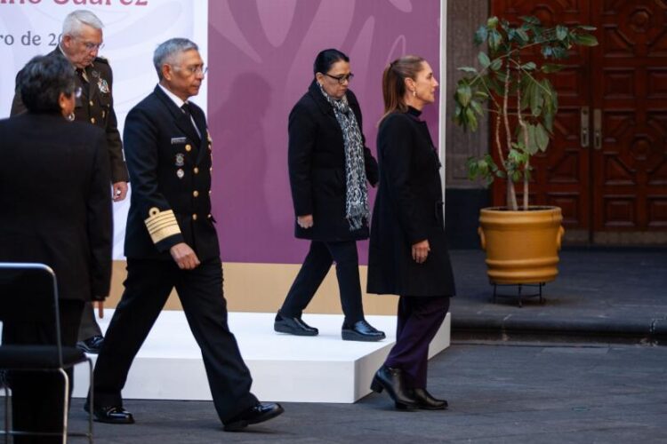 Sheinbaum encabeza reunión de gabinete en Palacio Nacional tras operativo contra ‘El Mencho’