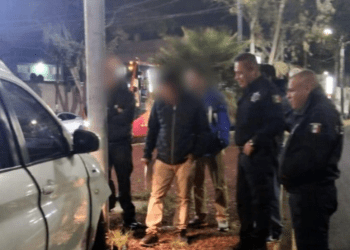 ¡CAEN EN LA CDMX! Policía de Ecatepec y Marina recuperan autos robados tras persecución de película